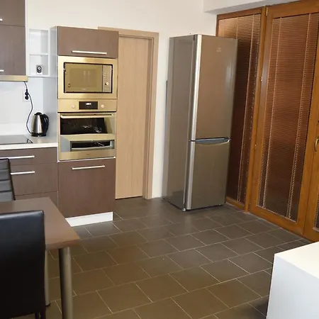 Domecek Losiny Apartment *